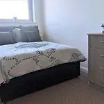 Lovely Guest Rooms In City Centre